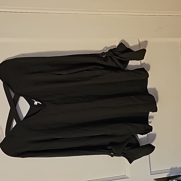 BLOUSE GRAY SZ XS by Maurices - Picture 2 of 3